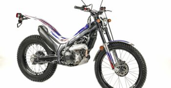 Montesa22_MY23_301_Homol_2533_ps-LATERAL-DERECHA-34-FRONTAL-scaled